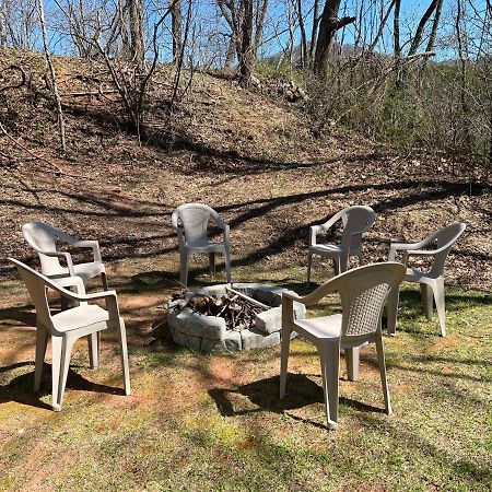 Serenity Views Comfort - Close To City & Parkway! Weaverville المظهر الخارجي الصورة