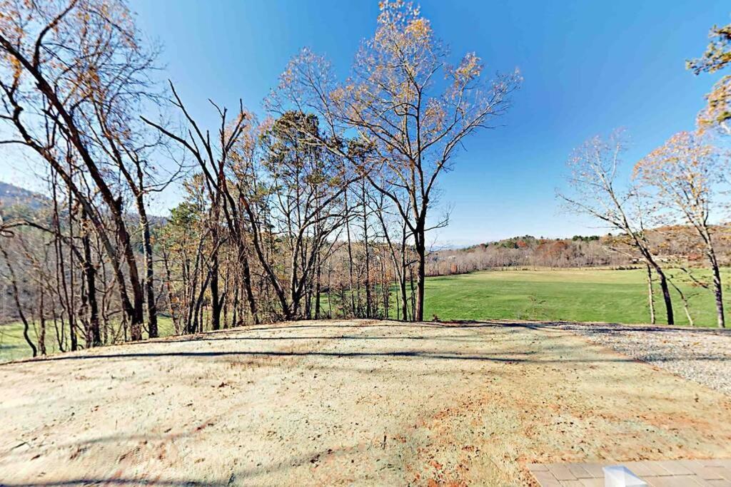 Serenity Views Comfort - Close To City & Parkway! Weaverville المظهر الخارجي الصورة