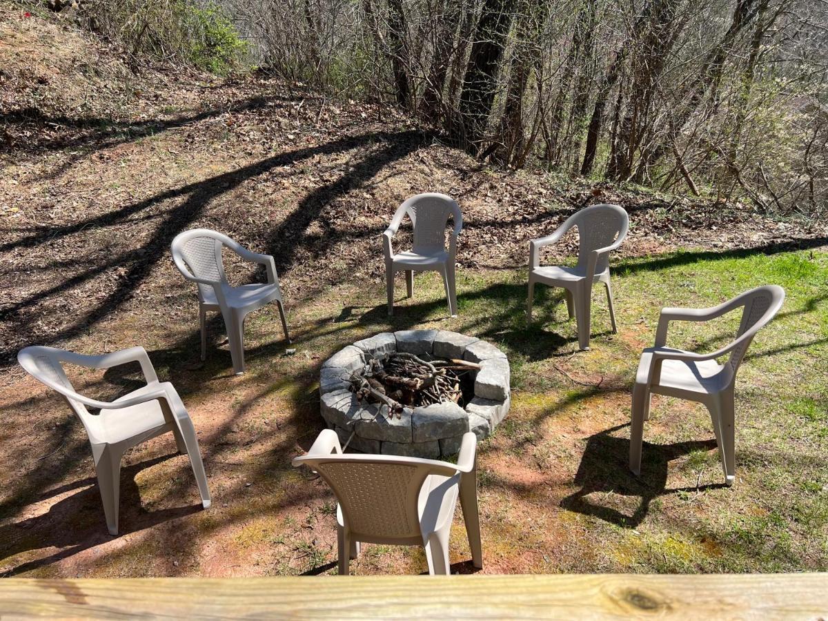 Serenity Views Comfort - Close To City & Parkway! Weaverville المظهر الخارجي الصورة